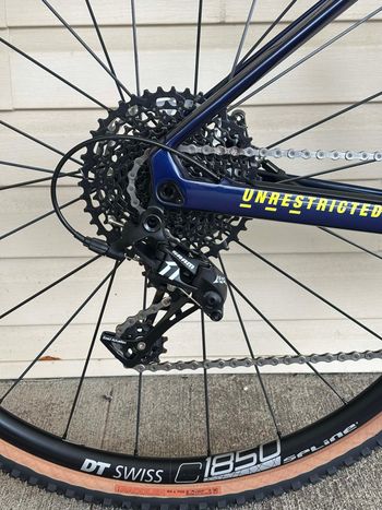 Used BMC URS TWO 2023 2023 Road & Gravel, Blue — image 7 of 20