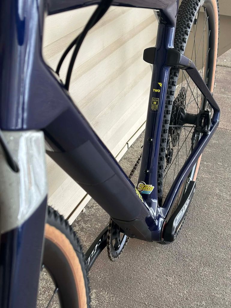 Used BMC URS TWO 2023 2023 Road & Gravel, Blue — image 16 of 20