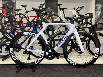Gebrauchtes Colnago Y1RS Dura Ace Di2 Enve 2026 Road & Gravel