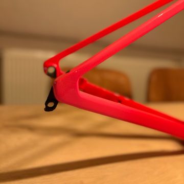 Used bmc kaius Kaius Frameset 2025 Road & Gravel, Red — image 9 of 9