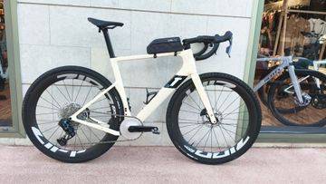Used 3T Racemax Integrale WPNT 2025 Road & Gravel, White — image 1 of 3
