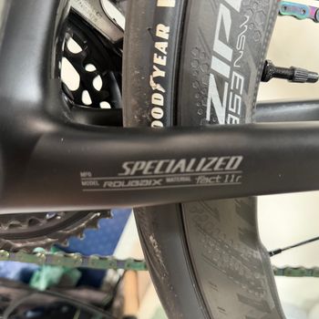 Used Specialized SRAM RED AXS 2020 Road & Gravel, Black — image 3 of 4