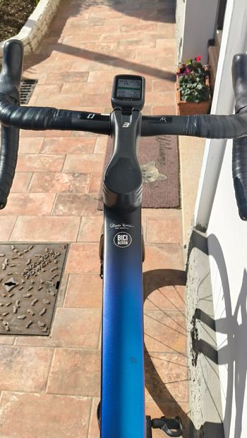 Used Basso Astra Shimano 105 Di2 2023 Road & Gravel, Black — image 5 of 7