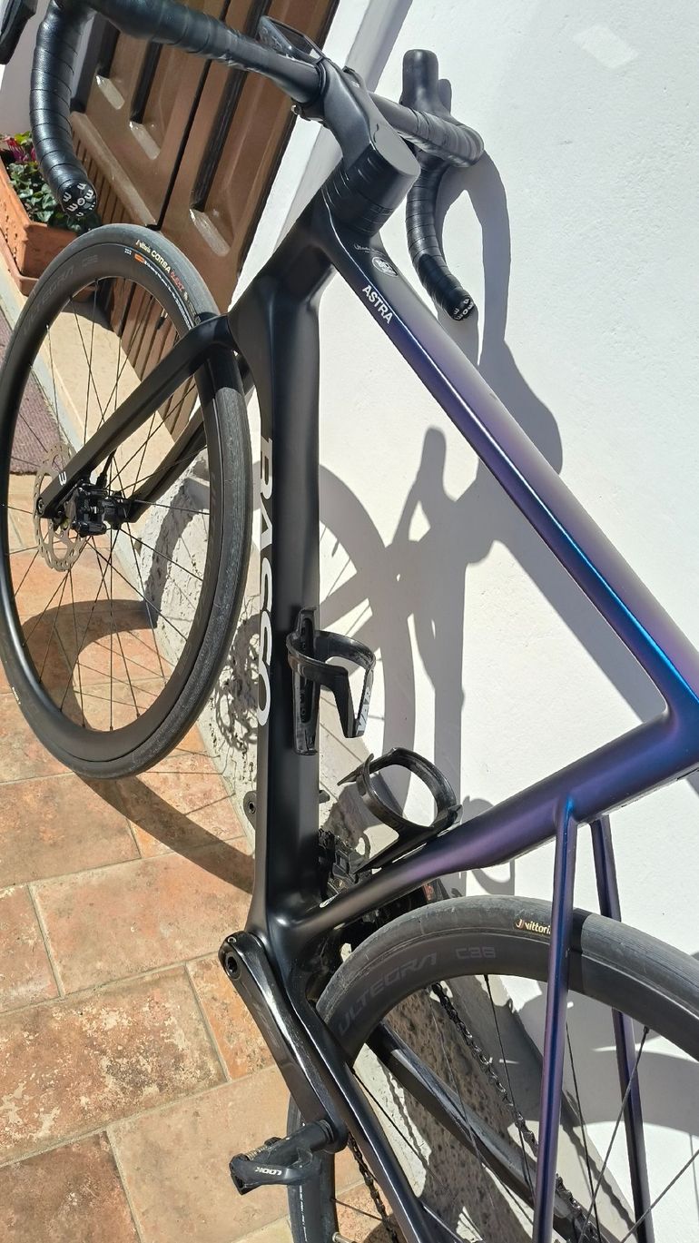 Used Basso Astra Shimano 105 Di2 2023 Road & Gravel, Black — image 6 of 7