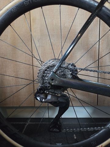 Trek Domane SL 7 2022 2022 Road & Gravel d'occasion — image 4 sur 15