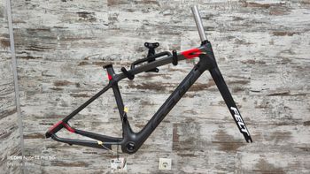 Used Felt ZW2 2016 With Small Paint Defect Frameset 2016 Road & Gravel