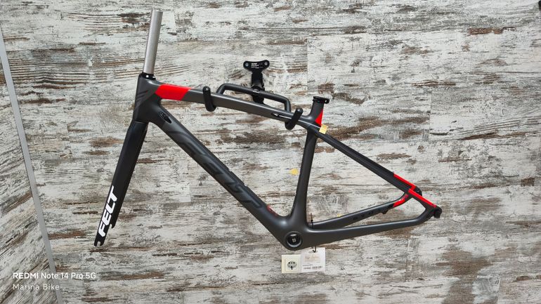 Used Felt ZW2 2016 With Small Paint Defect Frameset 2016 Road & Gravel, Light Gray — image 12 of 18