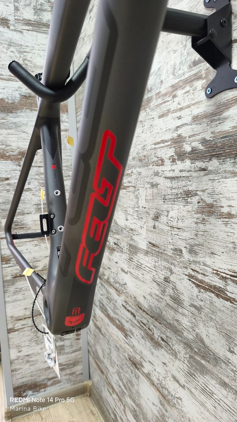 Used Felt ZW2 2016 With Small Paint Defect Frameset 2016 Road & Gravel, Light Gray — image 2 of 18