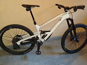 Tweedehands Cannondale Jekyll Custom 2024 MTB