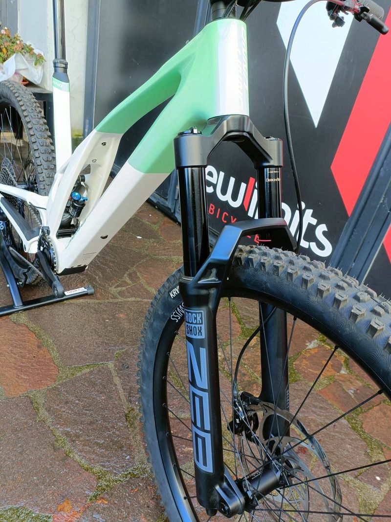 UNNO IKKI Elite 2025 2025 Mountainbike usato, Bianco — immagine 7 di 10