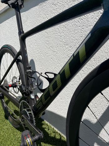 Used Scott Addict RC SRAM Red eTap AXS 2023 Road & Gravel, Blue — image 10 of 10