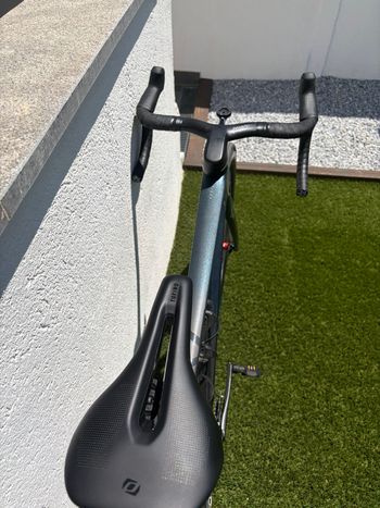 Used Scott Addict RC SRAM Red eTap AXS 2023 Road & Gravel, Blue — image 9 of 10