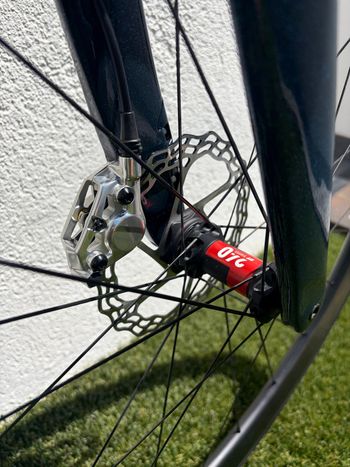 Used Scott Addict RC SRAM Red eTap AXS 2023 Road & Gravel, Blue — image 5 of 10