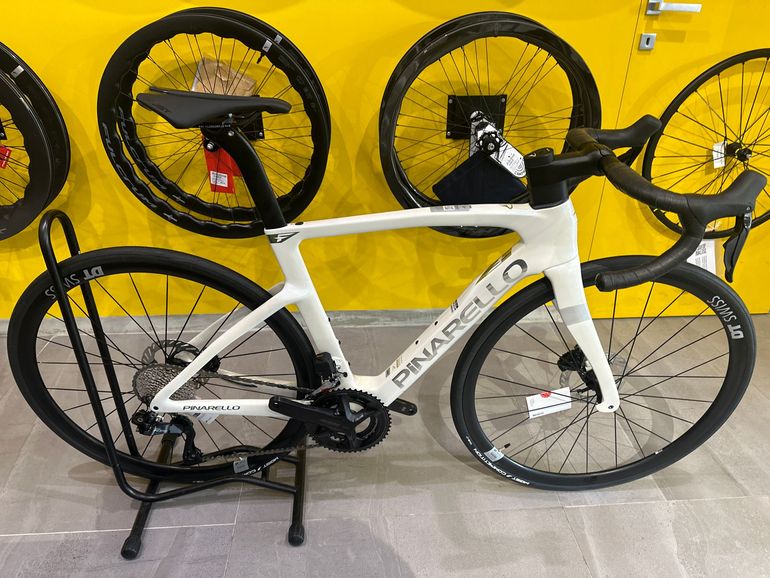 Used Pinarello PINARELLO F3 2026 2026 Road & Gravel — image 2 of 4
