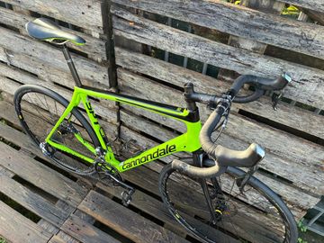 Cannondale Synapse Shimano Ultegra Di2 2021 Road & Gravel usato, Verde — immagine 6 di 6