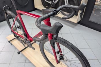 Used Raymon Raymon Kirana Ultra 2025 Road & Gravel, Red — image 2 of 7