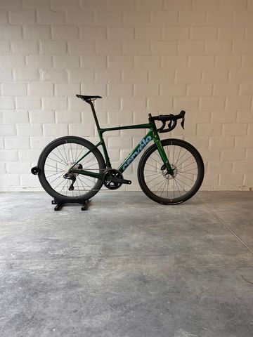 Used Cervélo Caledonia-5 Ultegra Di2 Disc 2021 2021 Road & Gravel