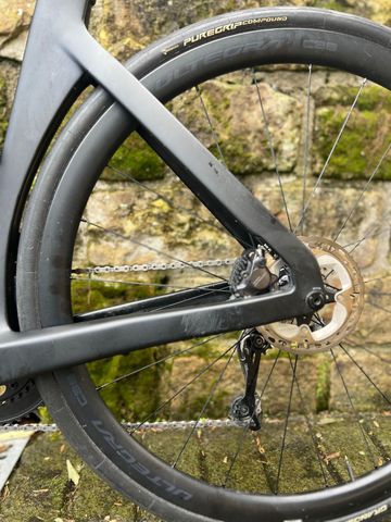 Brugt Canyon AeroRoad CFR 2023 2023 Road & Gravel — billede 9 af 9