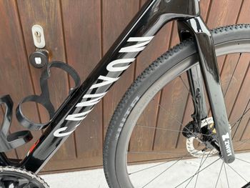 Used Canyon Endurace CF 7 Di2 G.34 2026 2026 Road & Gravel, Schwarz — image 12 of 13