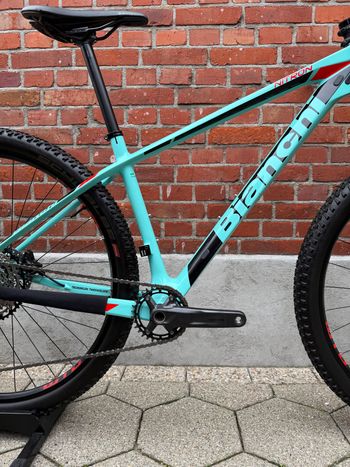 Used Bianchi Bianchi Nitron 9.3 Carbon/Shimano XT/Size M/WTB/Rockshox/Good Condition! 2025 Mountainbike, Green — image 3 of 14