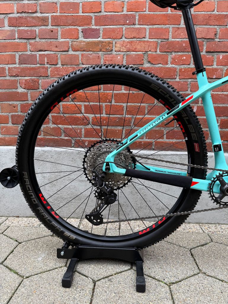 Used Bianchi Bianchi Nitron 9.3 Carbon/Shimano XT/Size M/WTB/Rockshox/Good Condition! 2025 Mountainbike, Green — image 2 of 14
