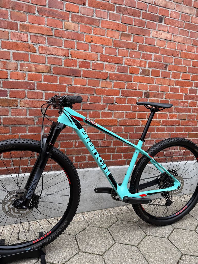 Used Bianchi Bianchi Nitron 9.3 Carbon/Shimano XT/Size M/WTB/Rockshox/Good Condition! 2025 Mountainbike, Green — image 11 of 14