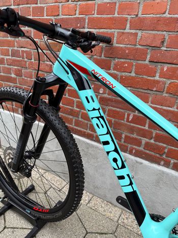 Used Bianchi Bianchi Nitron 9.3 Carbon/Shimano XT/Size M/WTB/Rockshox/Good Condition! 2025 Mountainbike, Green — image 13 of 14