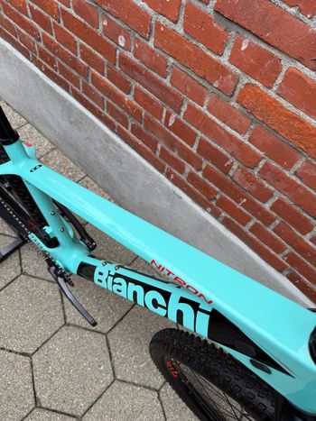 Used Bianchi Bianchi Nitron 9.3 Carbon/Shimano XT/Size M/WTB/Rockshox/Good Condition! 2025 Mountainbike, Green — image 7 of 14