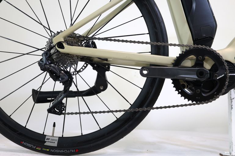 Used BMC Alpenchallenge AMP SPORT TWO 2021 2021 Urban, White — image 4 of 9