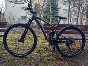 Used Kross EARTH 2.0 2022 2022 Mountainbike, Green, 29 — image 1 of 6