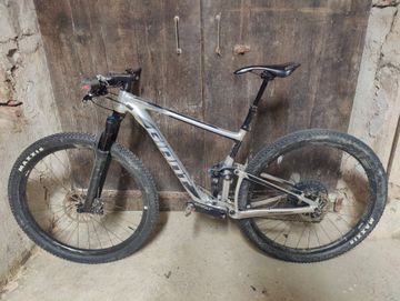Used Giant Anthem SRAM GX Eagle 2019 Mountainbike, Light Gray, 29 — image 2 of 4