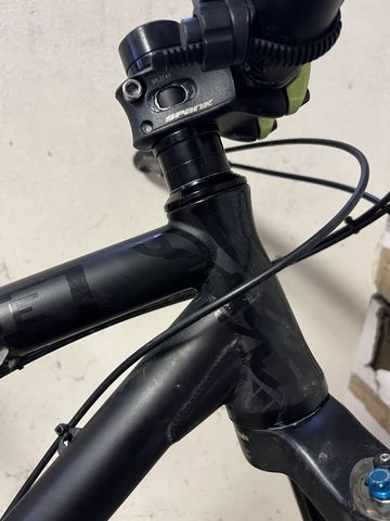 Gebrauchtes ns bikes Surge Evo 2021 Mountainbike, Schwarz, Verschieden — Bild 10 von 11