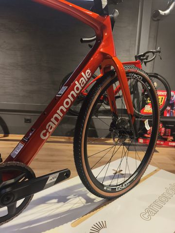 Käytetty Cannondale SuperX 4 AXS 2026 2026 Road & Gravel — kuva 2 / 7