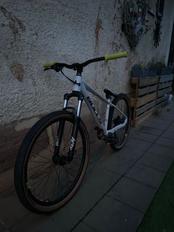 BULLS, Duro Shimano Altus