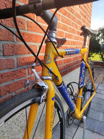Used Trek SL 2200 2010 Road & Gravel, Orange — image 10 of 14