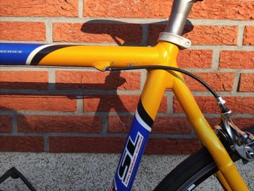 Used Trek SL 2200 2010 Road & Gravel, Orange — image 6 of 14