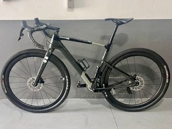 Cannondale Topstone Carbon Rival AXS 2023 2023 Road & Gravel d'occasion — image 2 sur 6