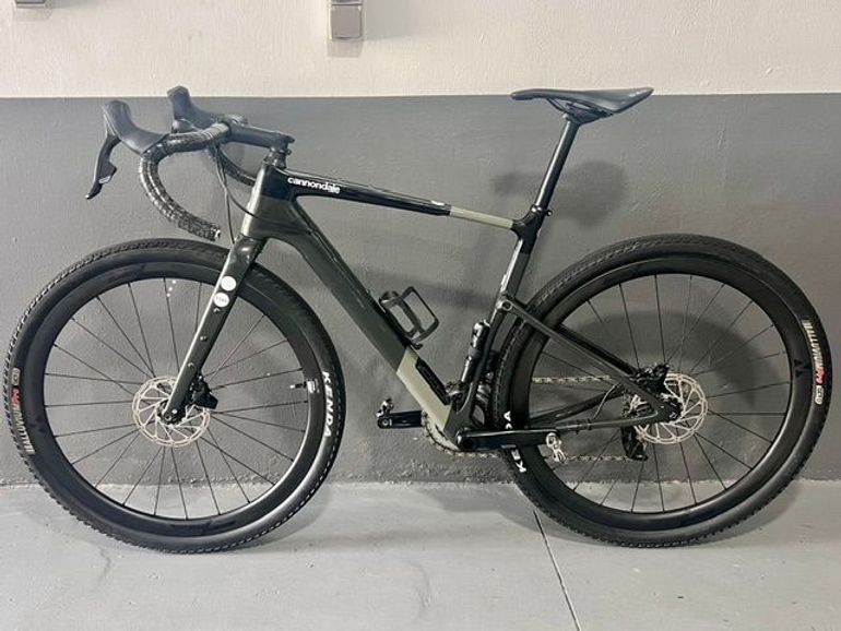 Cannondale Topstone Carbon Rival AXS 2023 2023 Road & Gravel d'occasion — image 2 sur 6