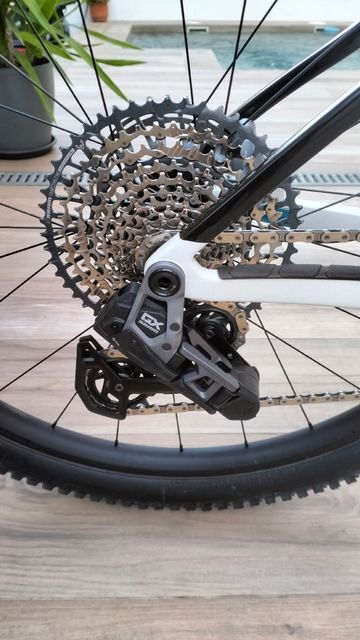 Trek Procaliber SRAM GX Eagle AXS (T-Type) 2024 Mountainbike usato, Bianco — immagine 8 di 8