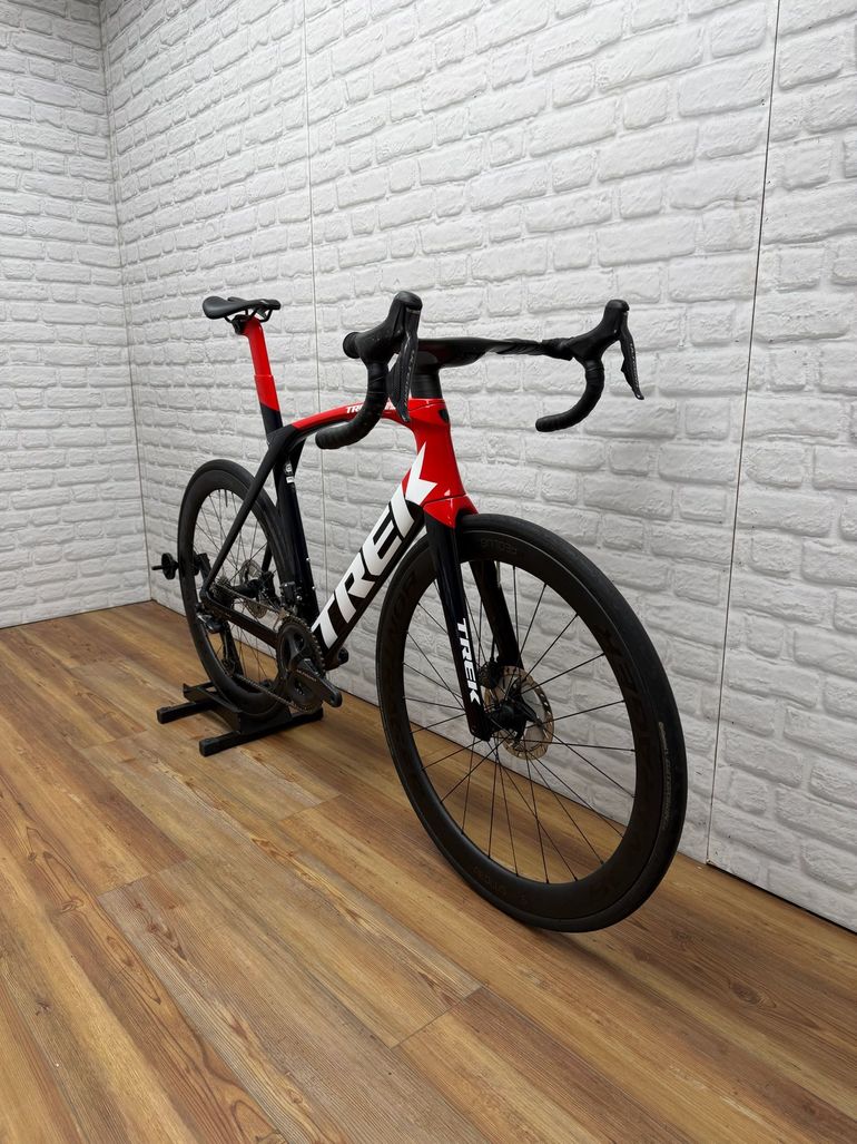 Used Trek Madone SLR 7 2021 2021 Road & Gravel, Red — image 2 of 6
