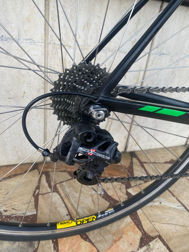 Scott ADDICT TEAM ISSUE 2016 2016 Road & Gravel usato, Nero — immagine 10 di 15