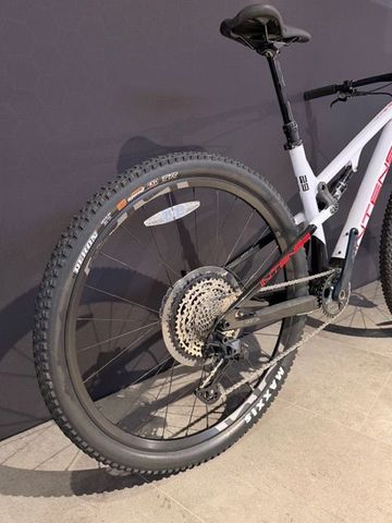Brugt Intense SNIPER XC EXPERT 2023 2023 Mountainbike — billede 3 af 16
