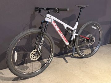 Brugt Intense SNIPER XC EXPERT 2023 2023 Mountainbike — billede 14 af 16