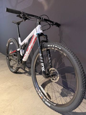 Brugt Intense SNIPER XC EXPERT 2023 2023 Mountainbike — billede 4 af 16