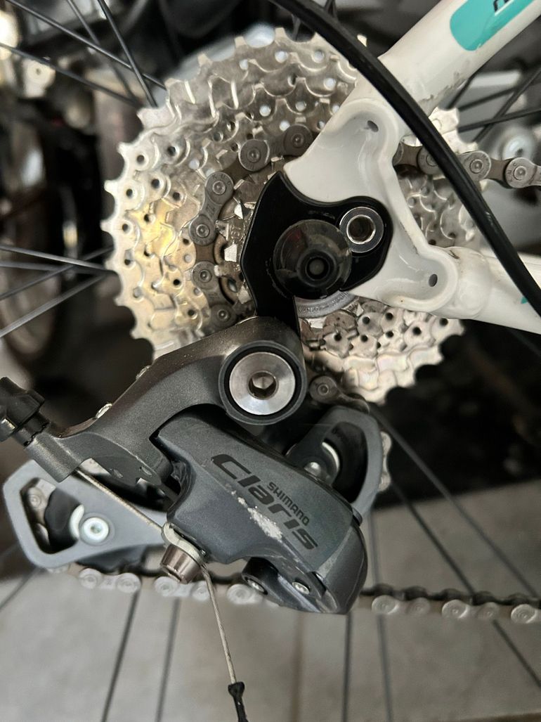 Used Bianchi Via Nirone 7 Dama Bianca 2018 Road & Gravel, Bianco — image 6 of 6