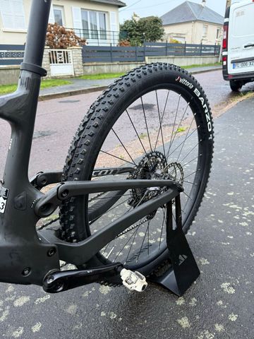 Scott Spark RC Team 2024 2024 Mountainbike de segunda mano, Negro — imagen 7 de 10