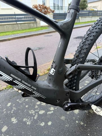Scott Spark RC Team 2024 2024 Mountainbike de segunda mano, Negro — imagen 8 de 10