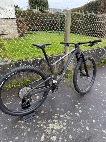 Scott Spark RC Team 2024 2024 MTB usato