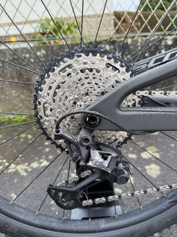 Scott Spark RC Team 2024 2024 Mountainbike de segunda mano, Negro — imagen 6 de 10