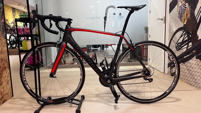 Used Specialized Tarmac Shimano Ultegra 2015 Road & Gravel, Black — image 7 of 9